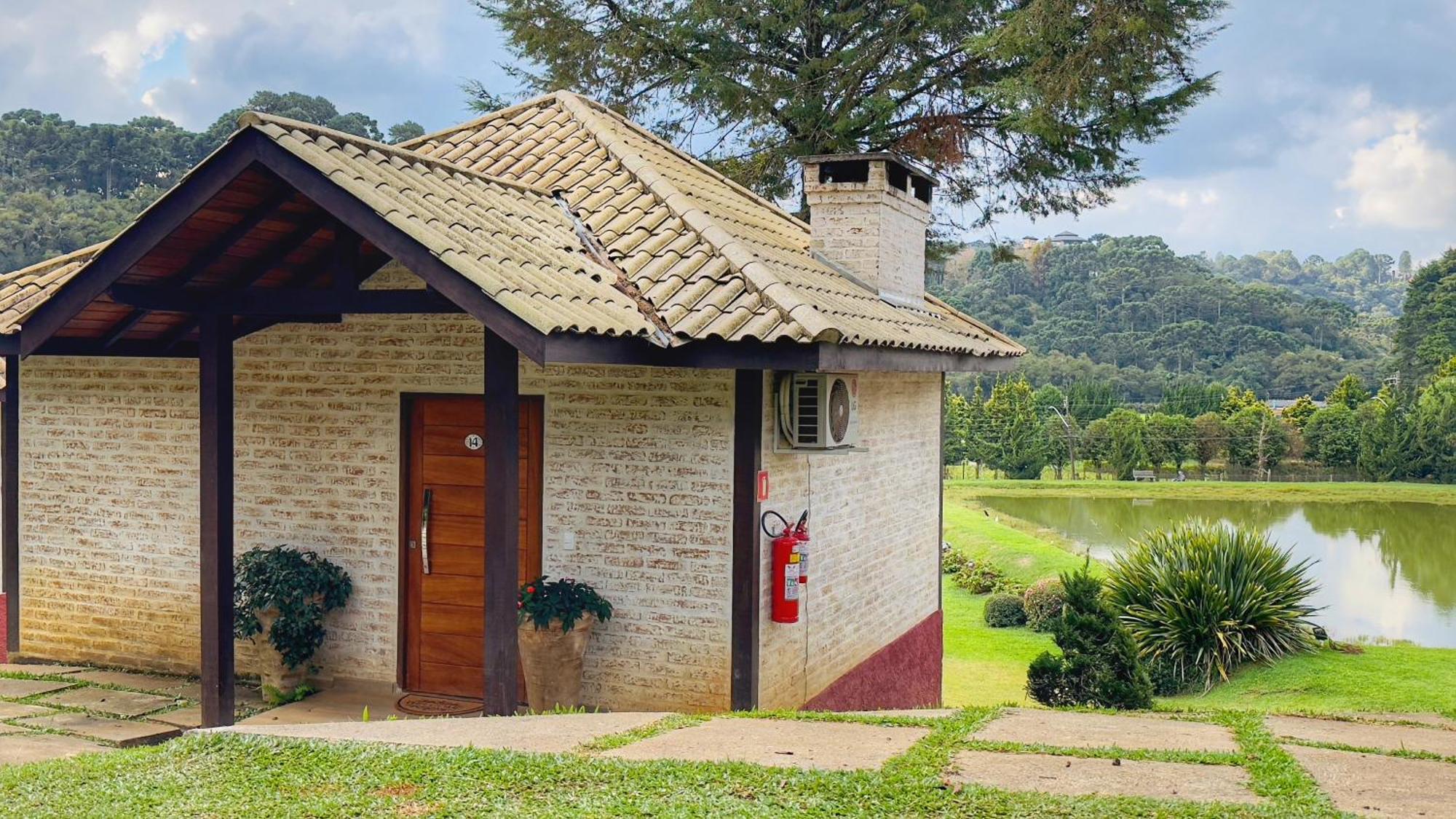 Estalagem Mandeville Monte Verde  Eksteriør billede